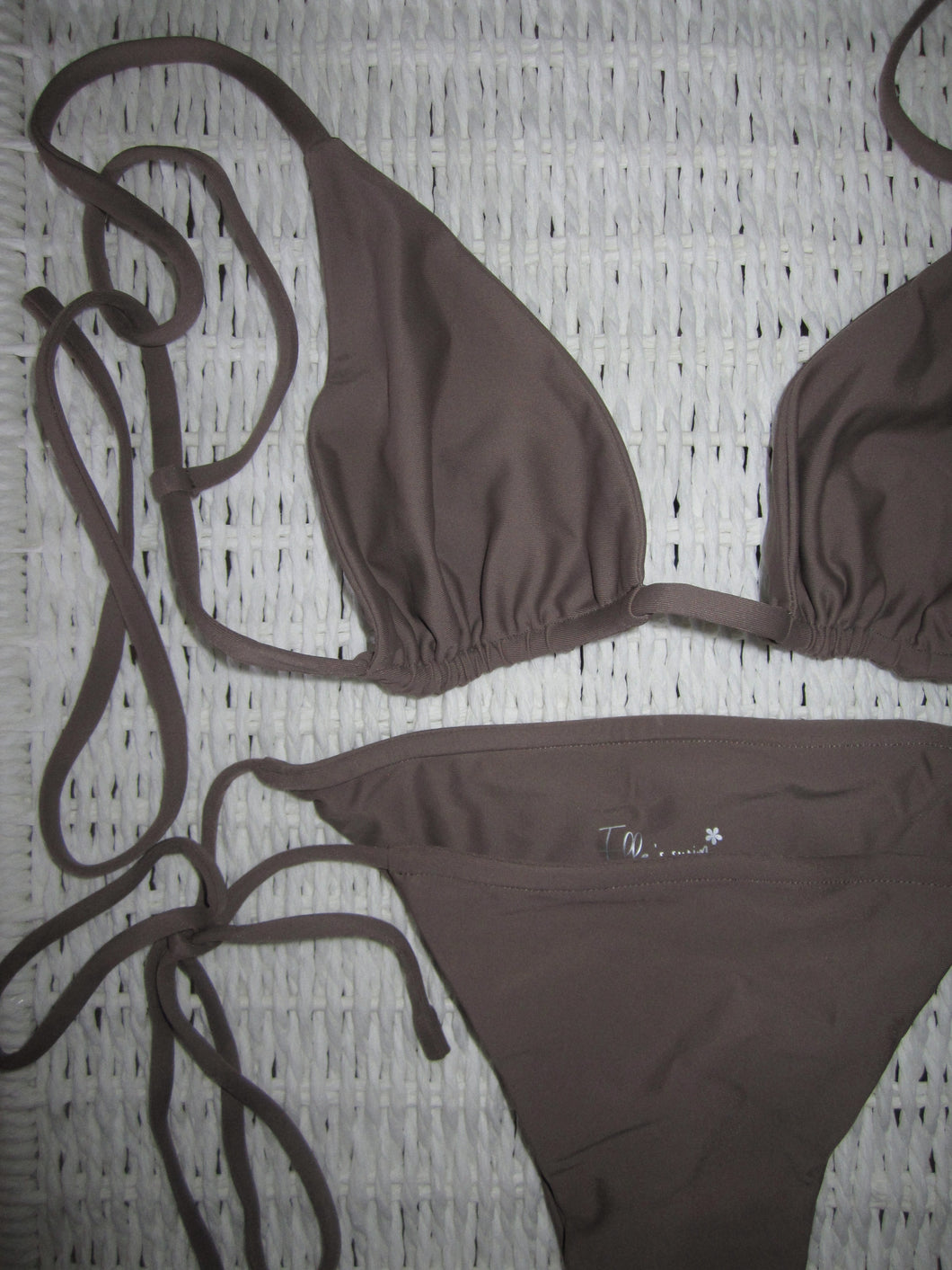 Kaia top | Pebble
