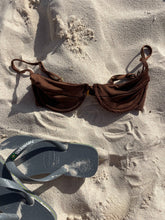 Load image into Gallery viewer, Noelle bra | Chocolate
