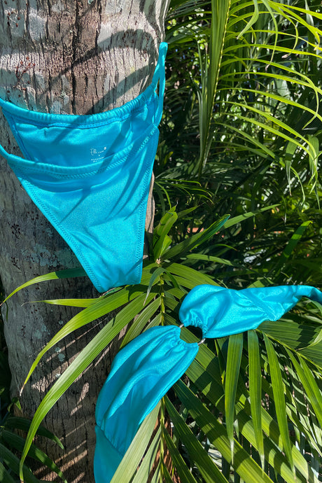 Elle's Swim Aqua set made with ocean friendly fibers.